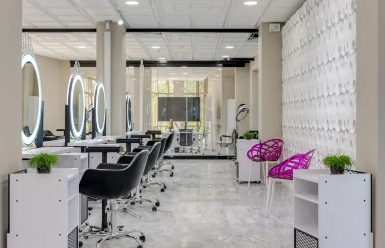 Création d&rsquo;une entreprise de coiffure : par où commencer