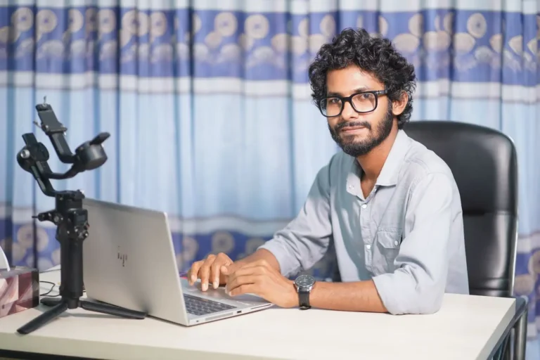 Freelance WordPress : le métier, se lancer, facturer