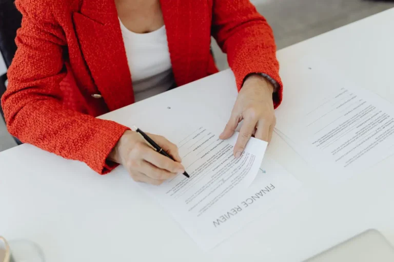 Management fees : comment ça marche et quels risques