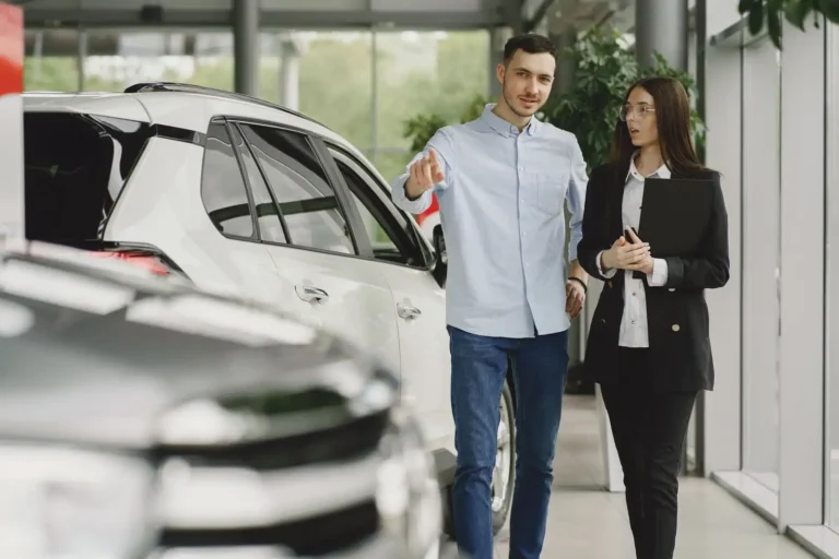 Relation client Peugeot : joindre le bon service