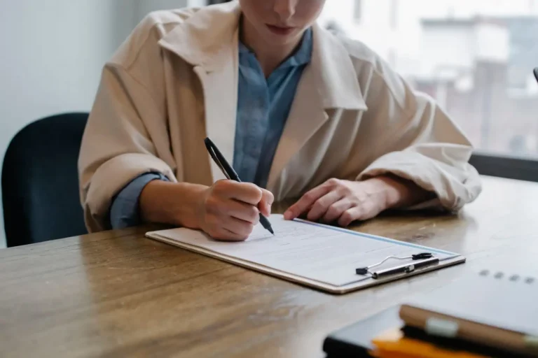 Offre d’emploi à Paris : la méthode pour structurer sa recherche