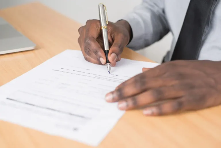 Portage salarial : qui peut en faire, et qui ne le peut pas